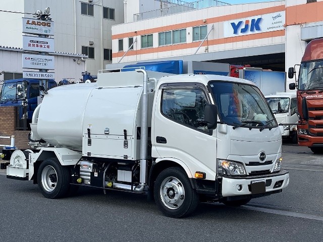 日野 ﾃﾞｭﾄﾛ