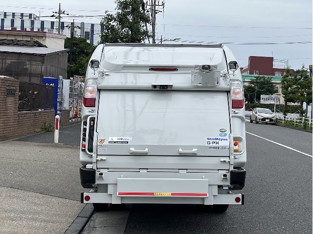 三菱 ｷｬﾝﾀｰ 5