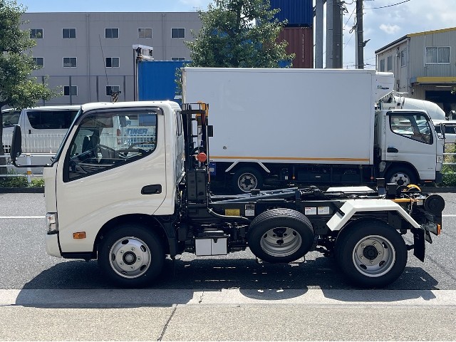 日野 ﾃﾞｭﾄﾛ 3