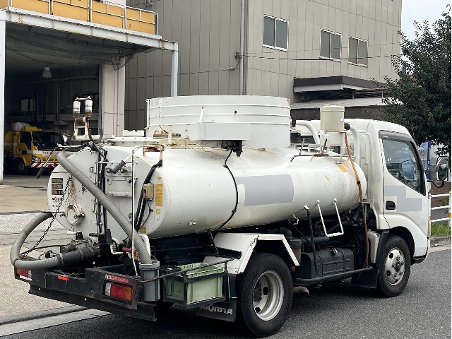 日野 ﾃﾞｭﾄﾛ 7