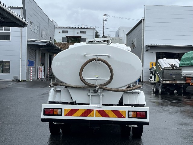 いすゞ 5