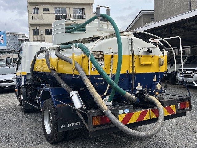 日野 ﾃﾞｭﾄﾛ 4