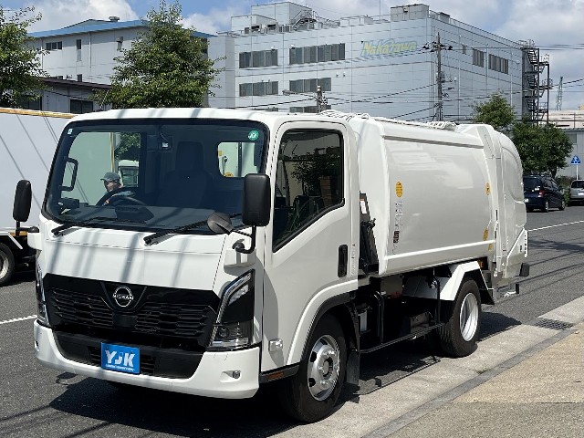 ﾆｯｻﾝ 2
