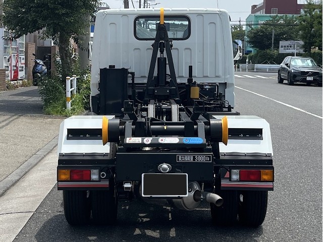 三菱 ｷｬﾝﾀｰ 5