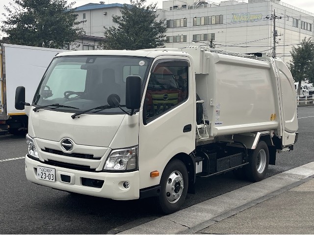 日野 ﾃﾞｭﾄﾛ 2